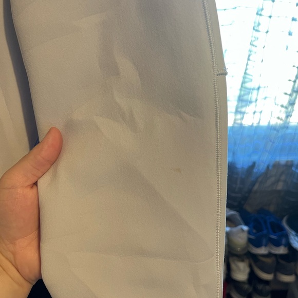 Lululemon alpine white sweatshirt - Picture 3 of 7